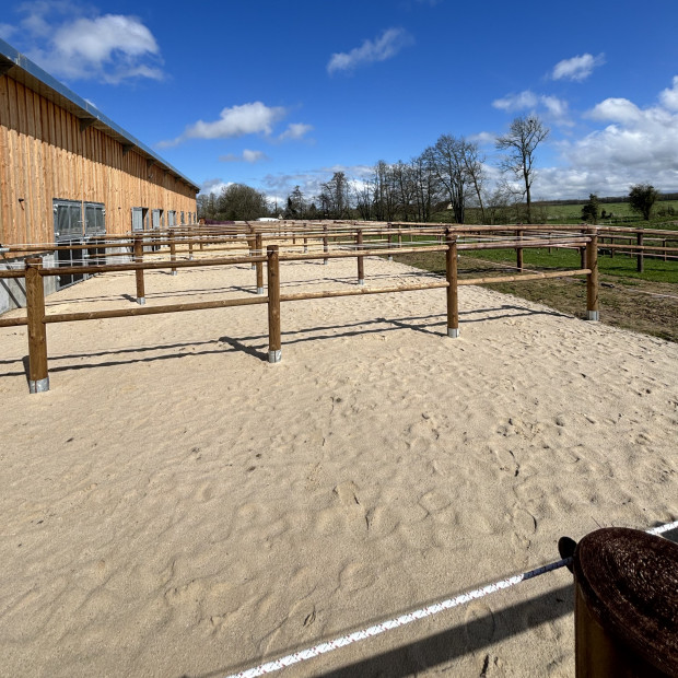 Terrasses de boxes à CHARENCEY