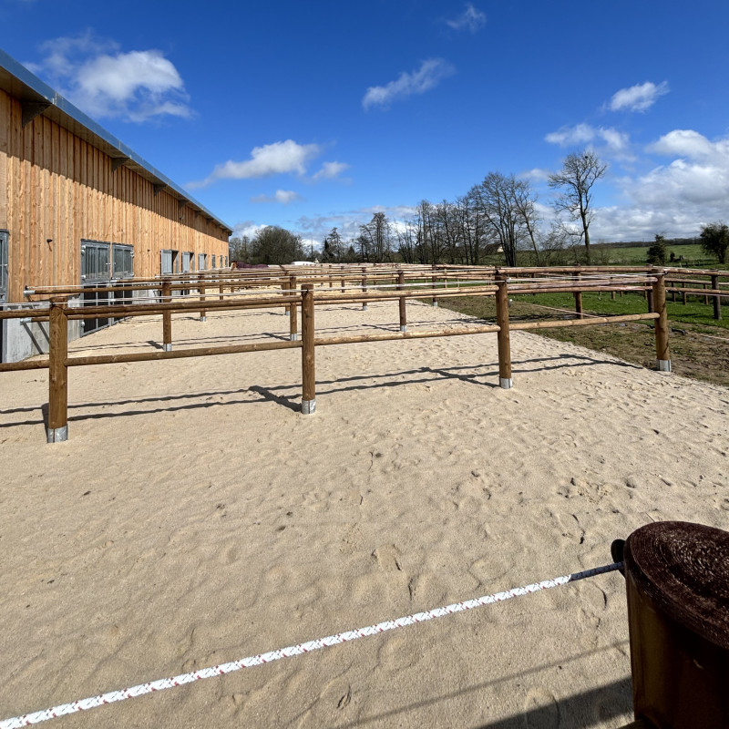 Terrasses de boxes à CHARENCEY