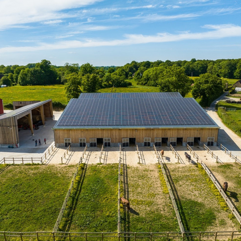 Terrasses de boxes à CHARENCEY