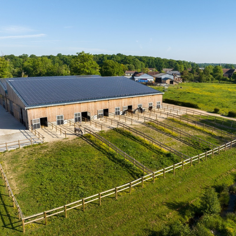 Terrasses de boxes à CHARENCEY