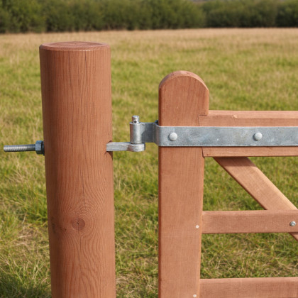 Gonds réglables pour barrière chevaux sur poteaux ronds
